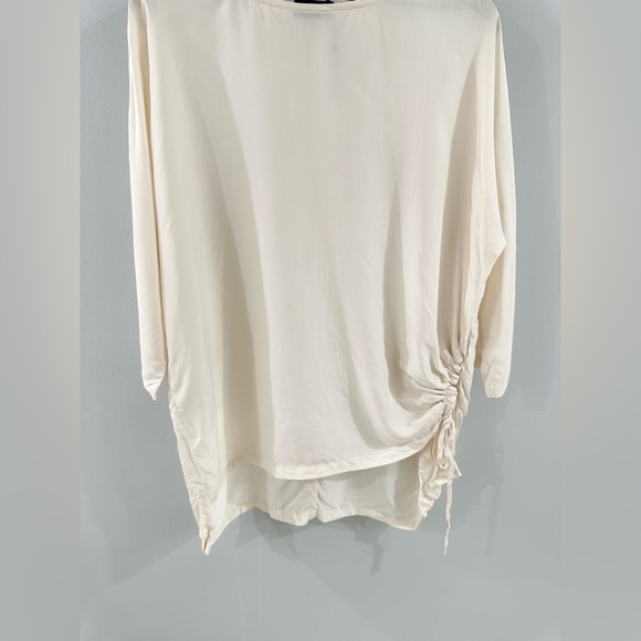 Q | Neel Ruched Blouse Cream Size 6 - Picture 3 of 5